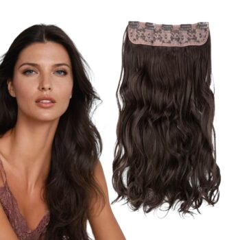 Kvinna med långt mörkbrunt hår och löshår. U-del Löshår med 5 Clips in klämmor – Naturlig Volym och Enkel Applicering