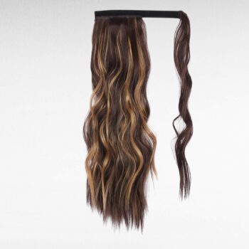 Brun löshårsväv med vågiga slingor. Lång hästsvans löshår lockigt